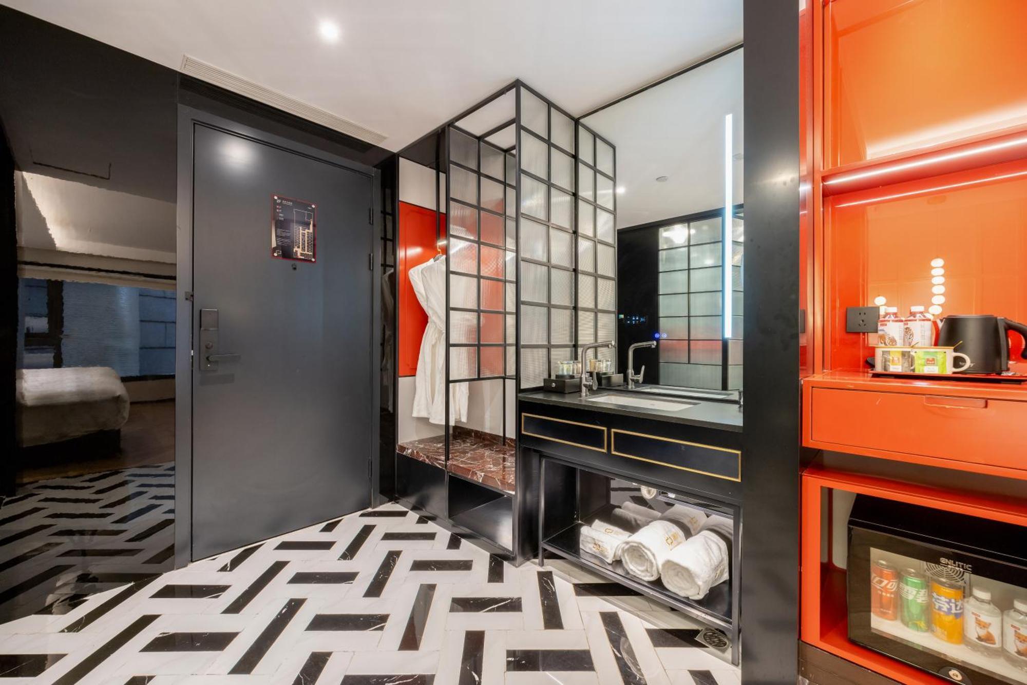 Beijing Tangfu Sanlitun Boutique Hotel---Breakfast, Restaurant And Bar, Close To Tian'Anmen Square Forbidden City Temple Of Heaven, Laundry, Gym, Robot, Ticket Service, Located In City Center Metro Line 2, One Station To Airport Express Buitenkant foto